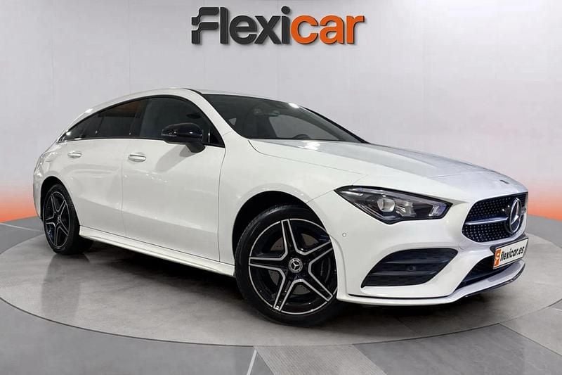 Blanco Usado 2021 Mercedes CLA250e Shooting Brake Familiar | 28.470 € (Precio justo) - Imagen 1/4