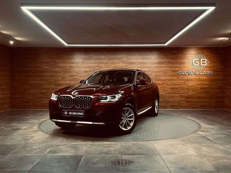 Burdeos Usado 2022 BMW X4 xLine SUV | 43.399 € (Precio justo) - Imagen 1/4