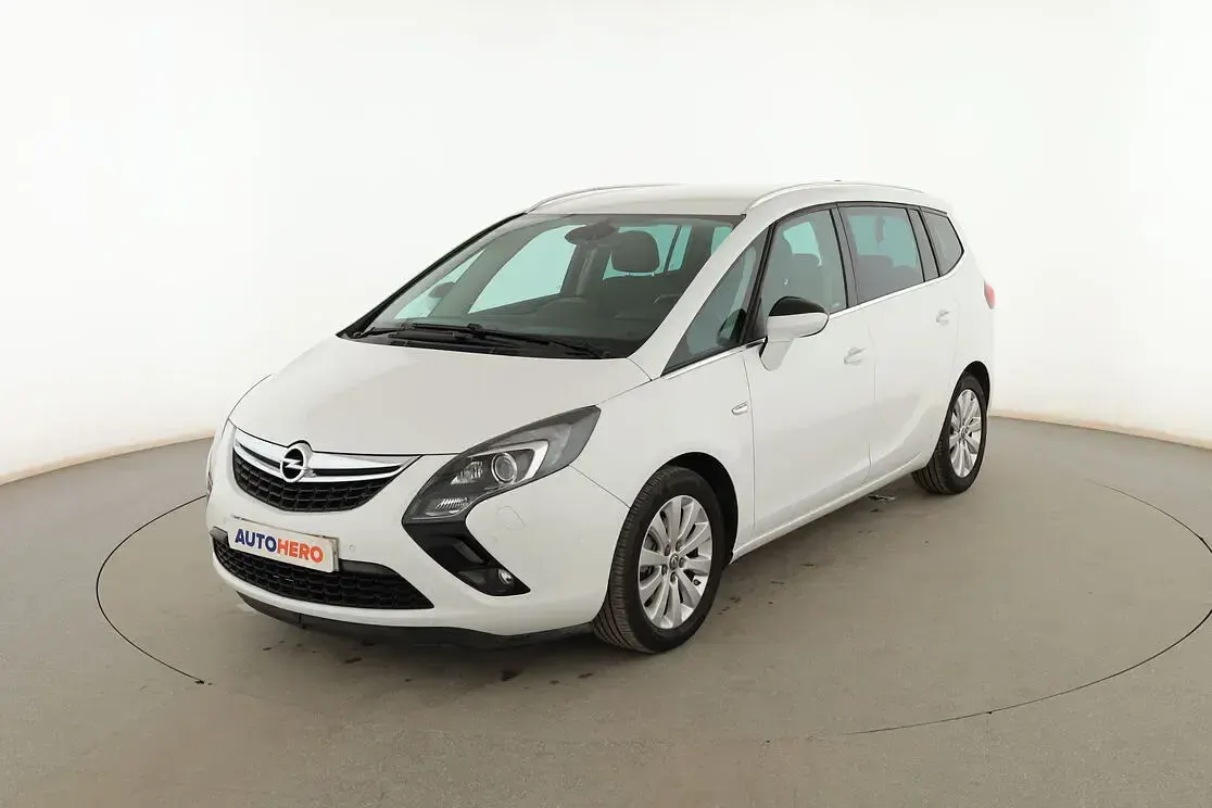 Usado Opel Zafira Tourer Excellence 136 CV (100 kW) 2016 Monovolumen