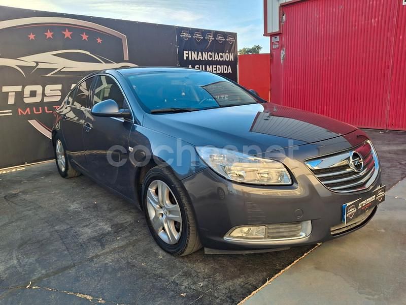 Azul Usado 2010 Opel Insignia Edition Berlina | 6790 € (Precio justo) - Imagen 1/4