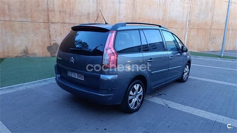 Usado Citroën Grand C4 Picasso Exclusive 110 CV (80 kW) 2008 Gris / plata Monovolumen