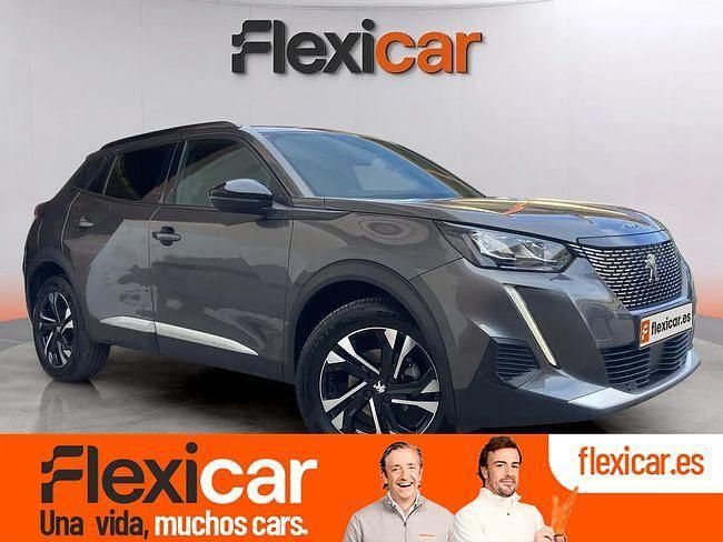 Usado Peugeot 2008 Allure 100 CV (73 kW) 2023 Gris SUV