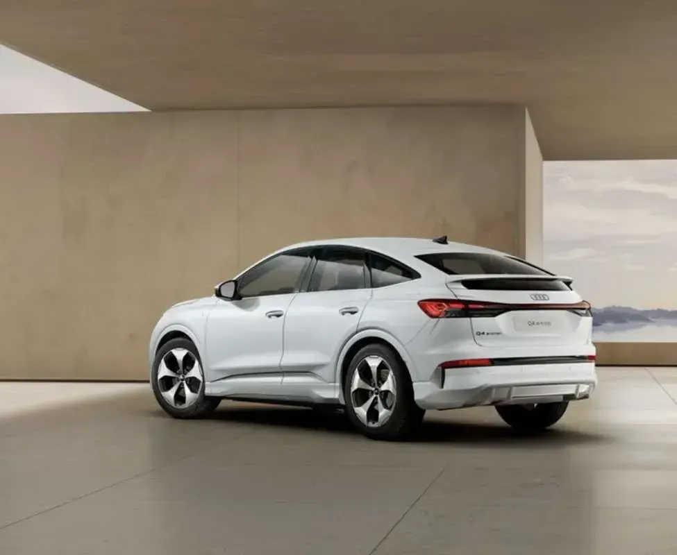 Nuevo Audi Q4 Sportback e-tron S-Line 210 kW (286 CV) 2026 Blanco SUV