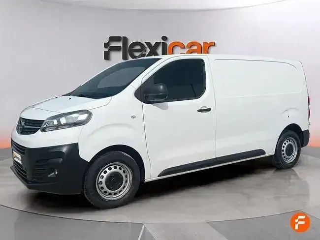 Usado Opel Vivaro-e Combi 122 CV (89 kW) 2020 Blanco Monovolumen