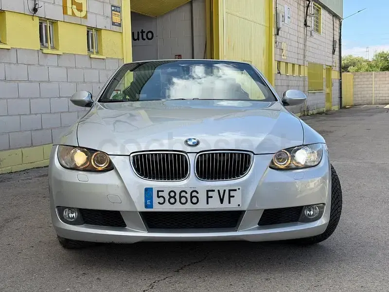 Używany BMW 325 Cabriolet 218 KM (160 kW) 2007 Szary Kabriolet