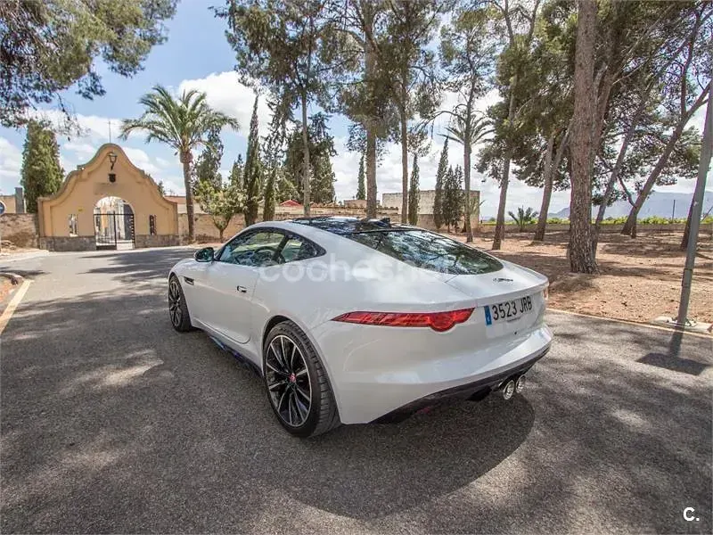 Usado Jaguar F-Type S 380 CV (279 kW) 2016 Blanco Coupe