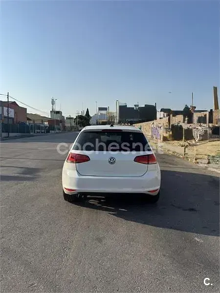 Usado VW Golf VII Advance 150 CV (110 kW) 2016 Blanco Berlina