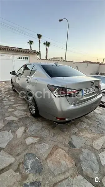 Usado Lexus GS300h Luxury Line 223 CV (164 kW) 2017 Gris / plata Berlina