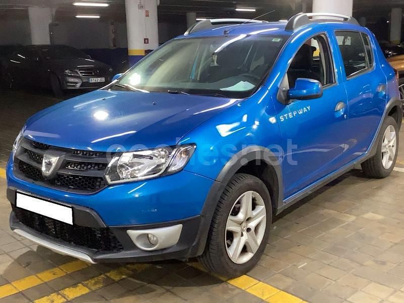 Azul Usado 2016 Dacia Sandero Stepway Berlina | 11.490 € (Un poco caro) - Imagen 1/4