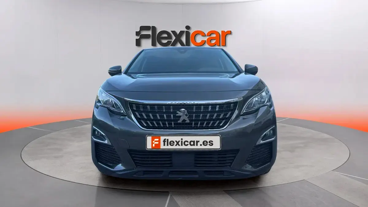 Usado Peugeot 3008 Active 131 CV (96 kW) 2020 Marrón SUV