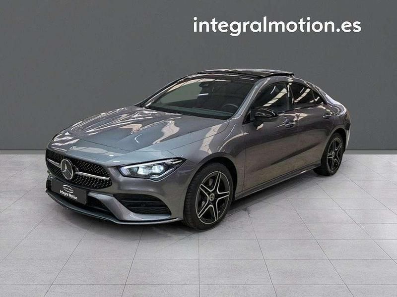 Gris Usado 2022 Mercedes CLA250e Berlina | 39.900 € (Caro) - Imagen 1/4