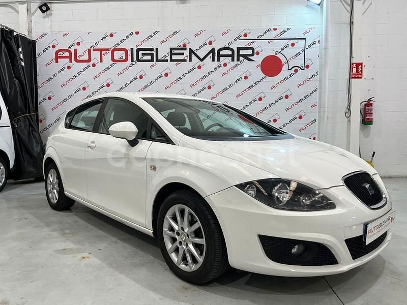 Blanco Usado 2011 Seat Leon Style Berlina | 7500 € (Caro) - Imagen 1/4