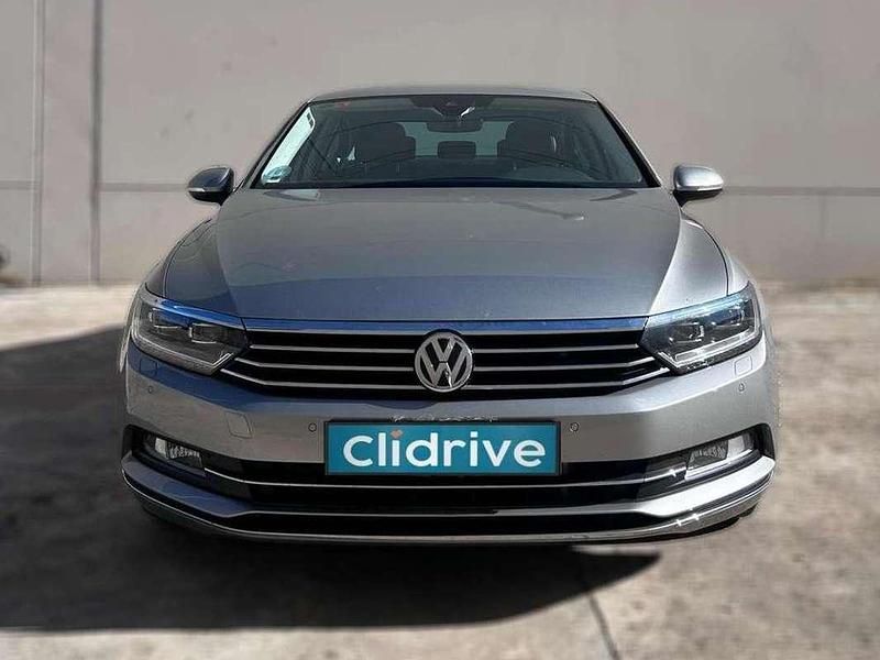Usado VW Passat Sport 190 CV (139 kW) 2017 Azul Berlina