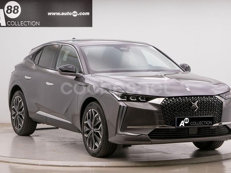 Usado DS Automobiles DS4 Rivoli 130 CV (95 kW) 2024 Gris / plata Berlina