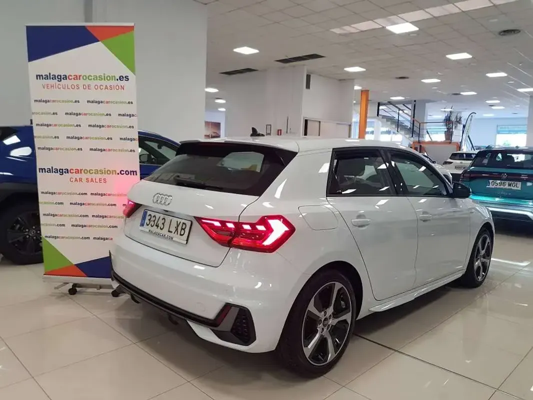 Usado Audi A1 Sportback 95 CV (69 kW) 2022 Blanco Utilitario
