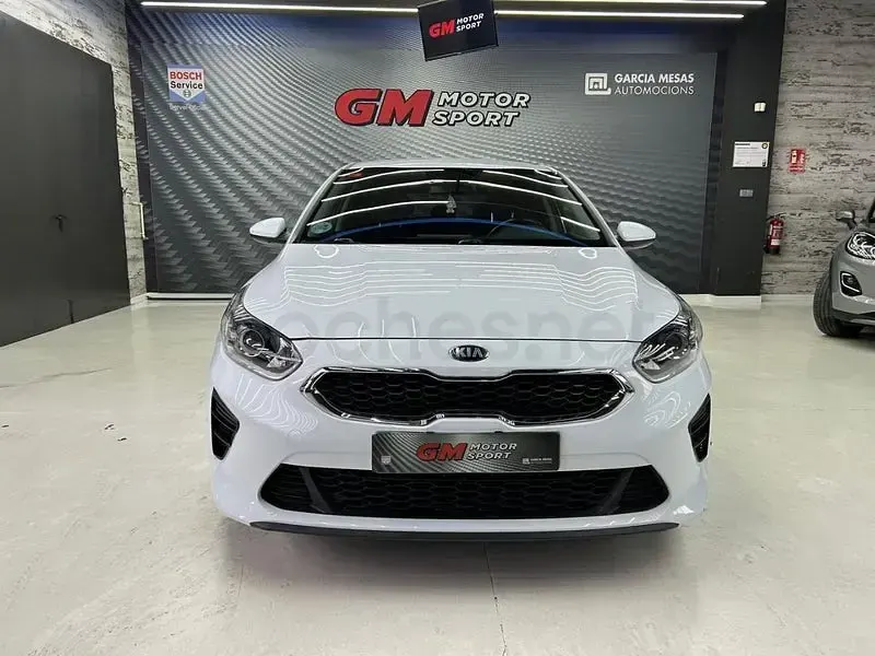 Usado Kia Ceed 100 CV (73 kW) 2020 Blanco Utilitario