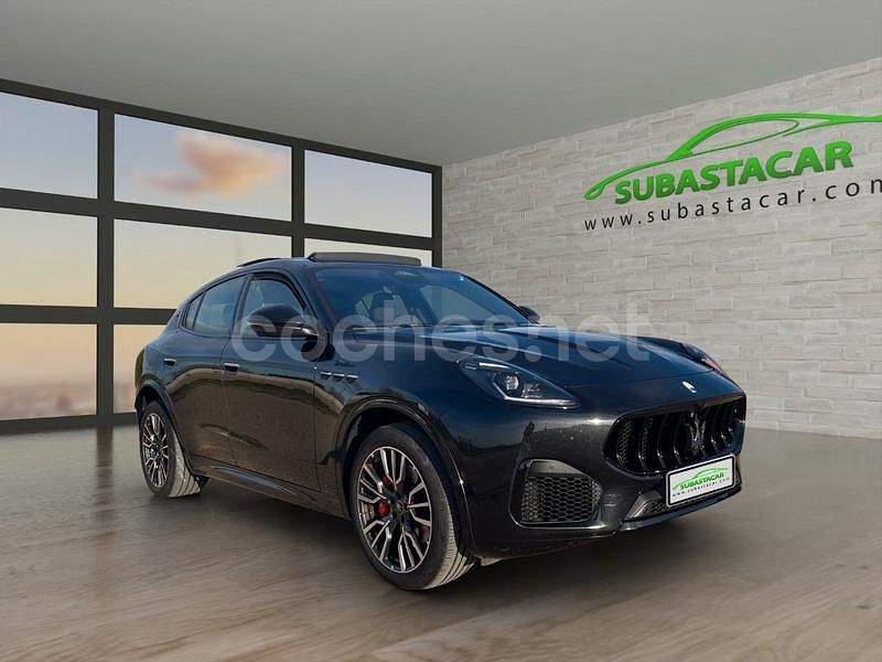 Usado Maserati Grecale 330 CV (242 kW) 2024 Negro SUV