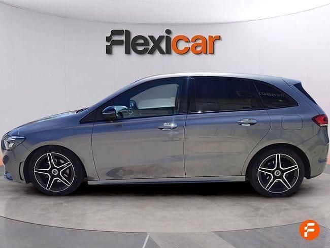 Usado Mercedes B200 150 CV (110 kW) 2022 Gris Monovolumen