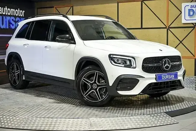 Usado Mercedes GLB200 163 CV (119 kW) 2021 Blanco SUV