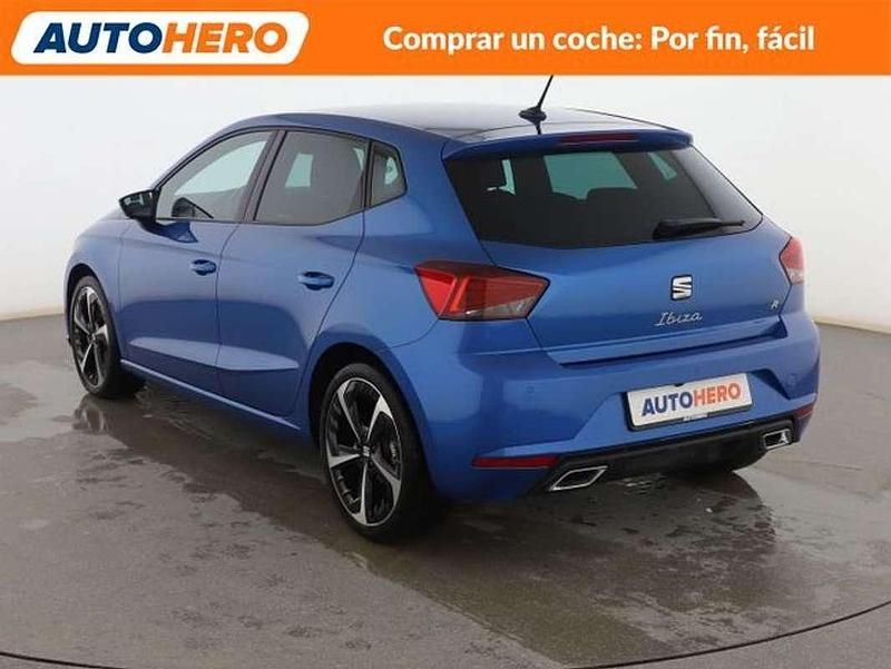 Usado Seat Ibiza FR 150 CV (110 kW) 2022 Azul Utilitario