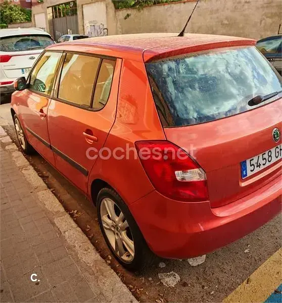 Occasion Skoda Fabia 70 ch (51 kW) 2008 Orange Berline