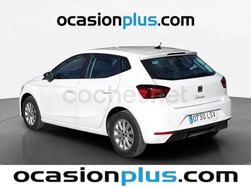 Usado Seat Ibiza Style Plus 90 CV (66 kW) 2021 Blanco Utilitario