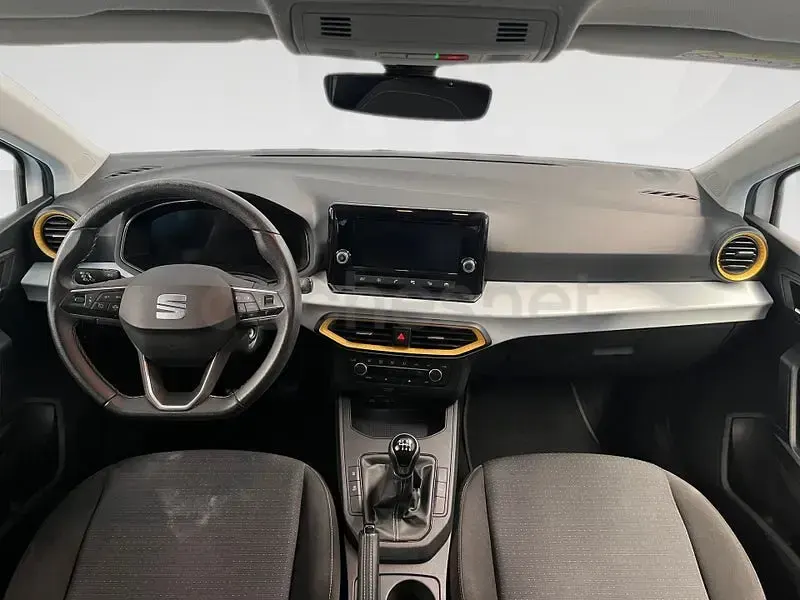 Usado Seat Ibiza Style 110 CV (80 kW) 2023 Blanco Utilitario