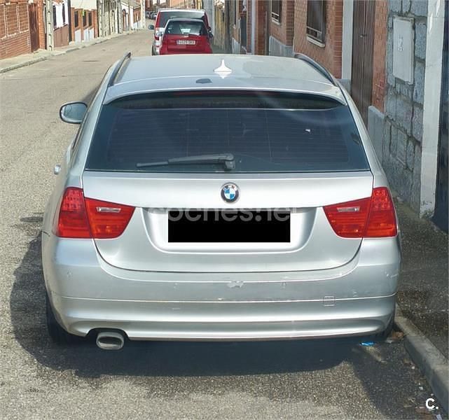 Usado BMW 320 184 CV (135 kW) 2012 Gris / plata Familiar