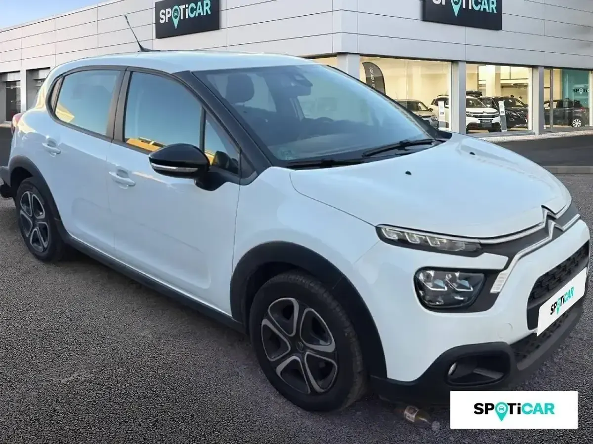 Usado Citroën C3 PureTech 83 CV (61 kW) 2024 Blanco Berlina