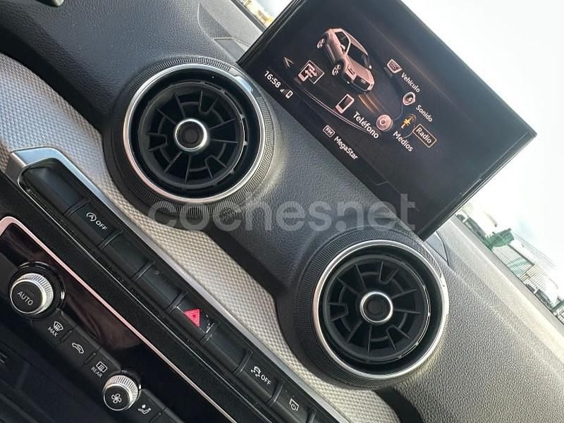 Usado Audi Q2 Advanced Plus 116 CV (85 kW) 2019 Blanco SUV