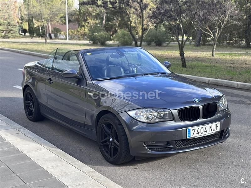 Usado BMW 118 Cabriolet 143 CV (105 kW) 2008 Gris / plata Descapotable