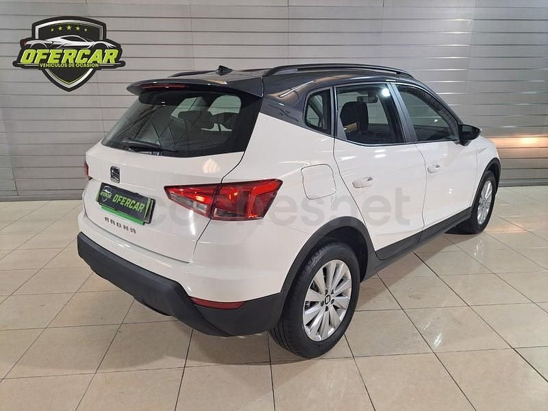 Usado Seat Arona Style 110 CV (80 kW) 2022 Blanco SUV