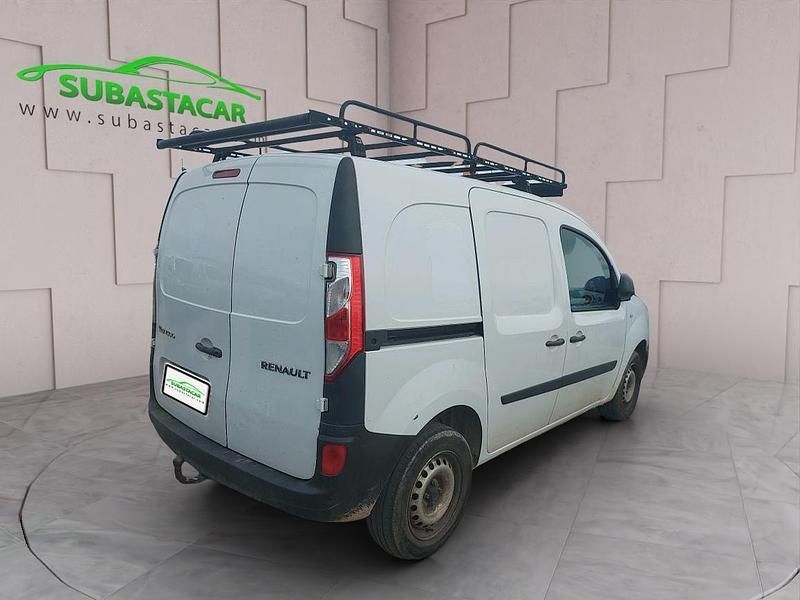 Usado Renault Kangoo 75 CV (55 kW) 2019 Blanco Monovolumen