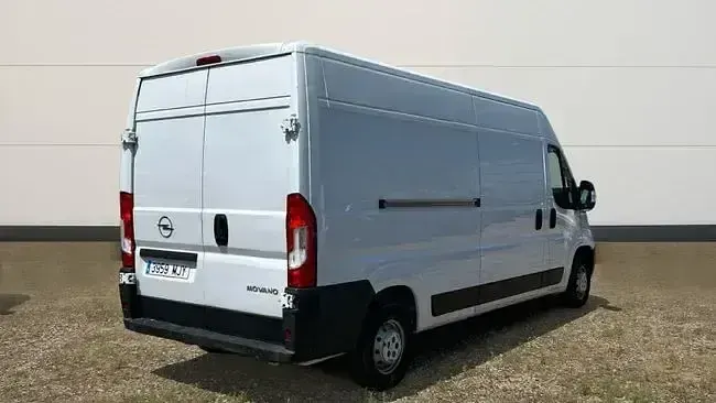 Usado Opel Movano 140 CV (102 kW) 2023 Blanco Van