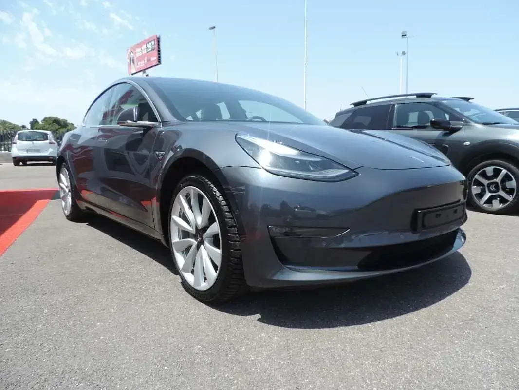 Usado Tesla Model 3 Long Range AWD 324 kW (441 CV) 2020 Gris Berlina