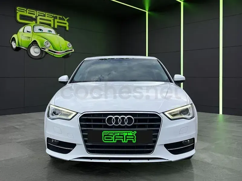Usado Audi A3 Advanced 110 CV (80 kW) 2016 Blanco Berlina