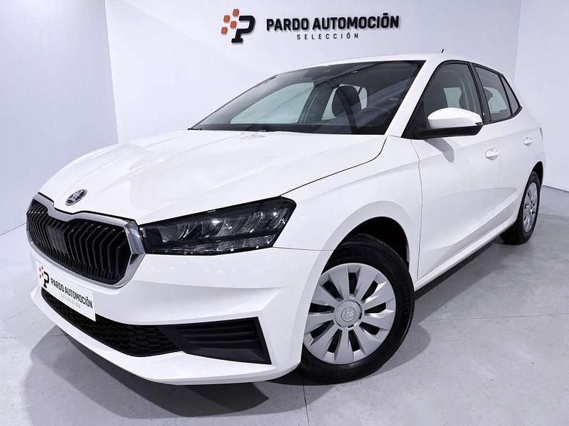 Usado Skoda Fabia Active 95 CV (69 kW) 2022 Blanco Utilitario