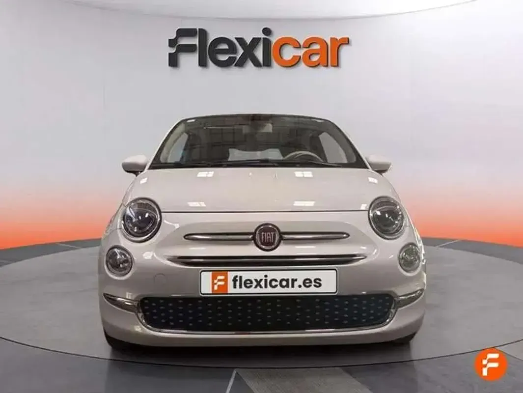 Usado Fiat 500 Dolcevita 71 CV (52 kW) 2023 Blanco Berlina