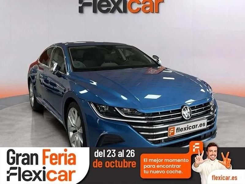 Usado VW Arteon Elegance 150 CV (110 kW) 2021 Azul Coupe