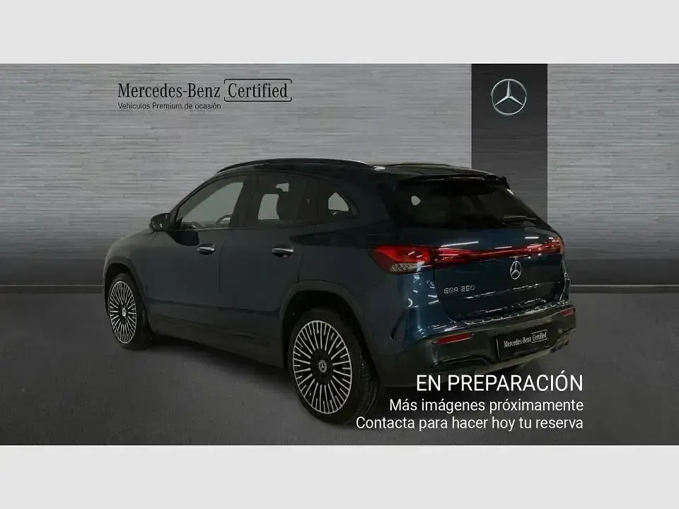 Usado Mercedes EQA250 AMG line 139 kW (190 CV) 2021 Azul SUV