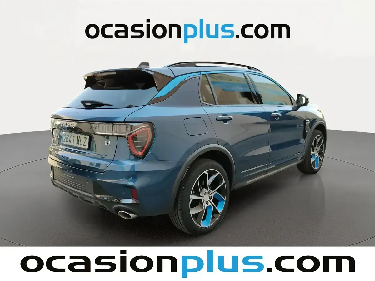 Usado Lynk & Co 01 261 CV (191 kW) 2023 Blanco SUV