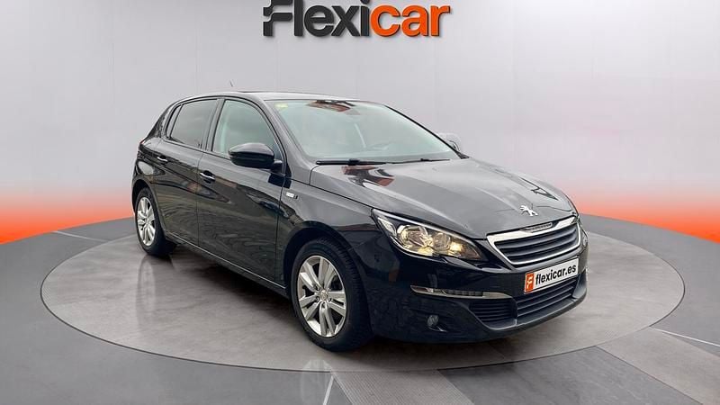Usado Peugeot 308 Style 131 CV (96 kW) 2017 Negro Berlina