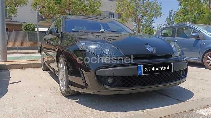 Usado Renault Laguna III GT 180 CV (132 kW) 2010 Negro Berlina