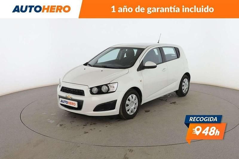Blanco Usado 2013 Chevrolet Aveo LT Utilitario | 9499 € (Un poco caro) - Imagen 1/3