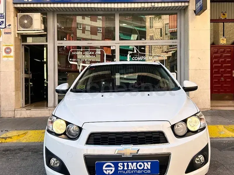 Usado Chevrolet Aveo LTZ 95 CV (69 kW) 2012 Blanco Berlina