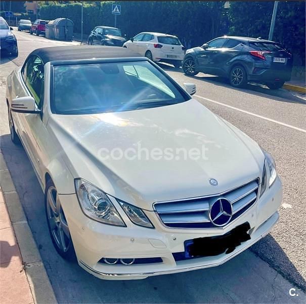 Blanco Usado 2010 Mercedes E200 Avantgarde Descapotable | 17.900 € (Precio justo) - Imagen 1/4