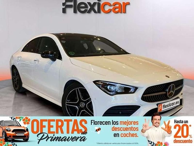 Usado Mercedes CLA180 136 CV (100 kW) 2019 Blanco Berlina