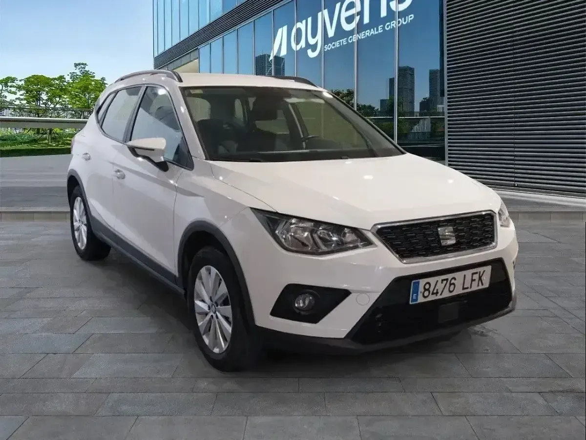 Usado Seat Arona Ecomotive 116 CV (85 kW) 2020 Blanco SUV
