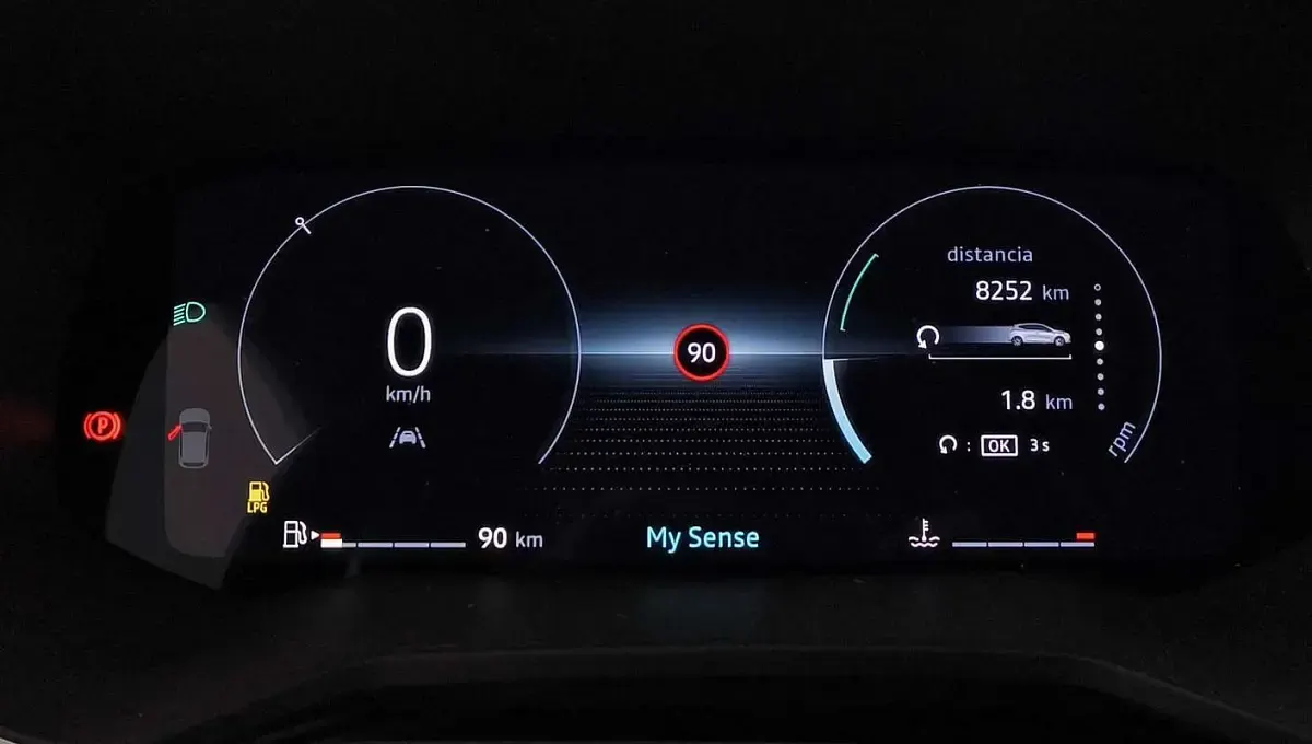 Usado Renault Clio Techno 101 CV (74 kW) 2025 Utilitario