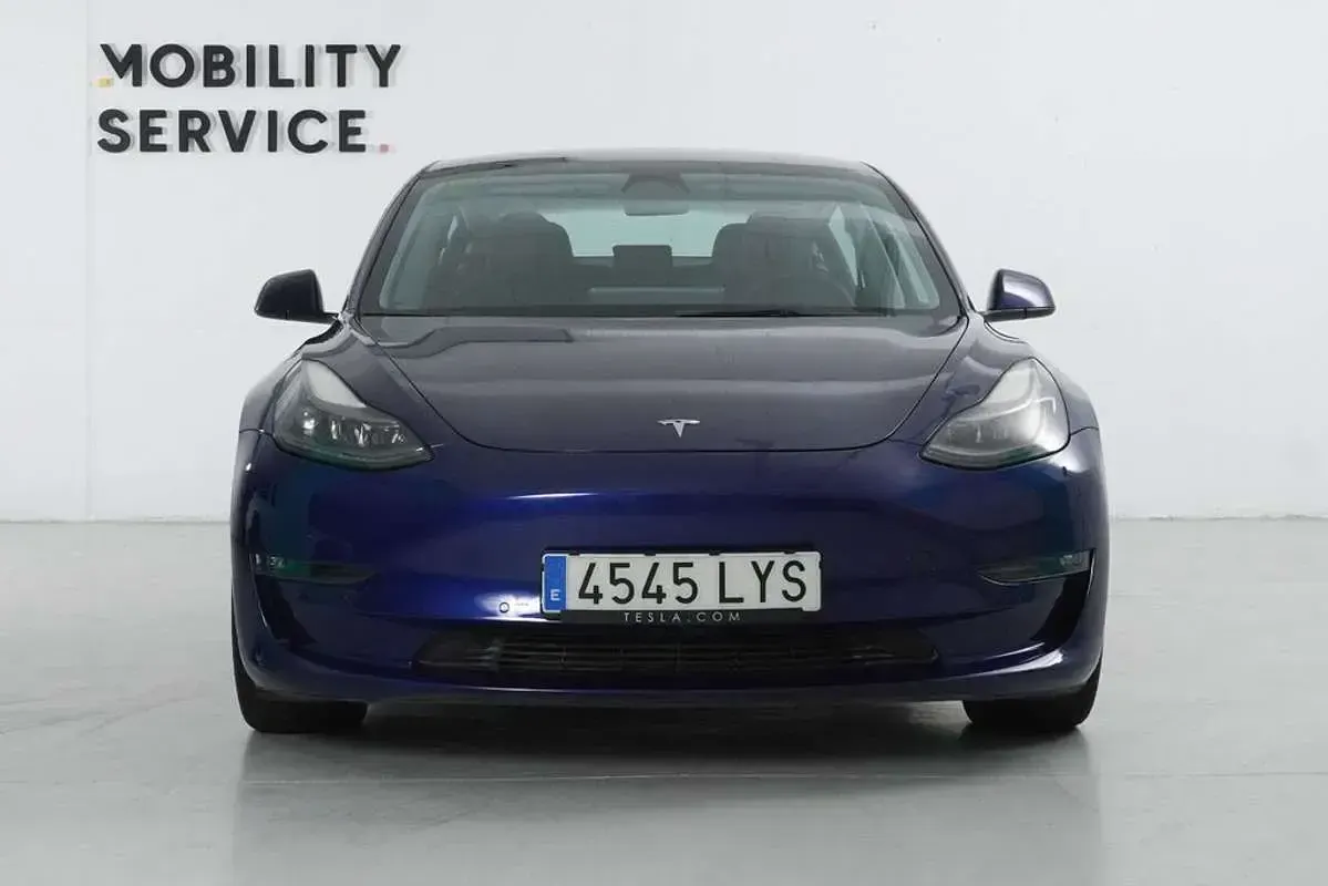 Usado Tesla Model 3 366 kW (498 CV) 2022 Azul Berlina